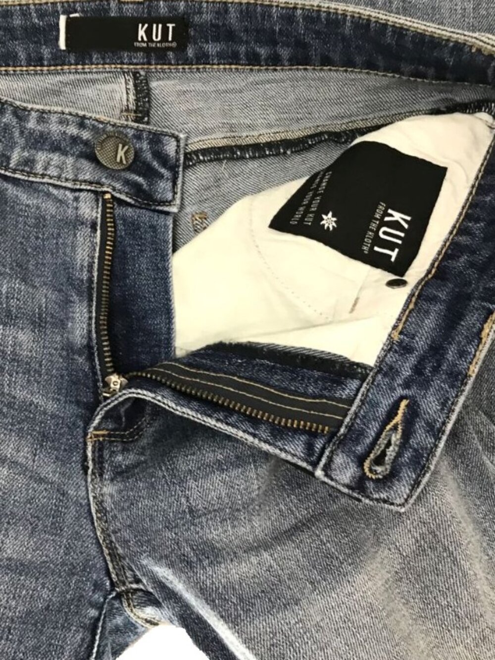Distressed Cropped Ankle Blue Jeans • Raw Hem, Mid Rise • Size 27 • NWT - Picture 7 of 10